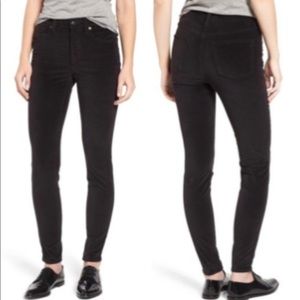 Madewell black velvet skinny jean